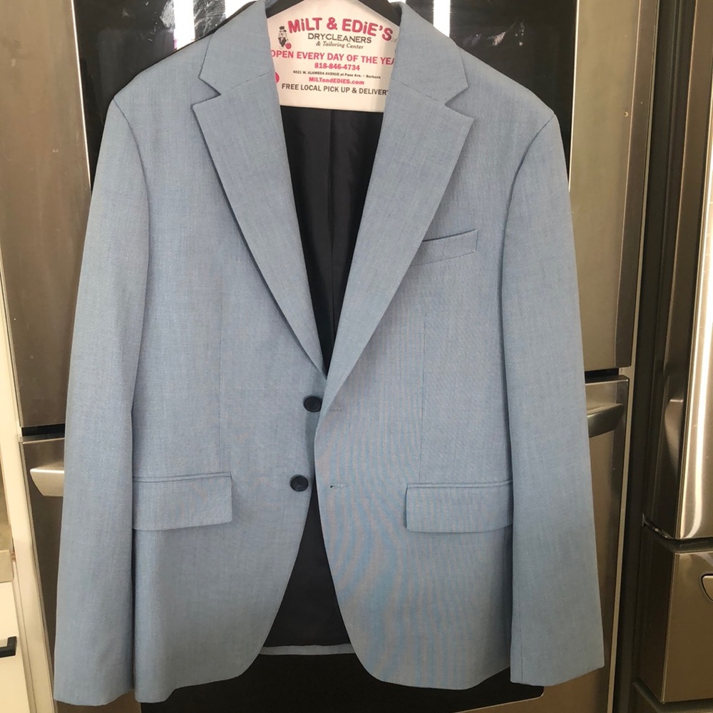 Zara suit